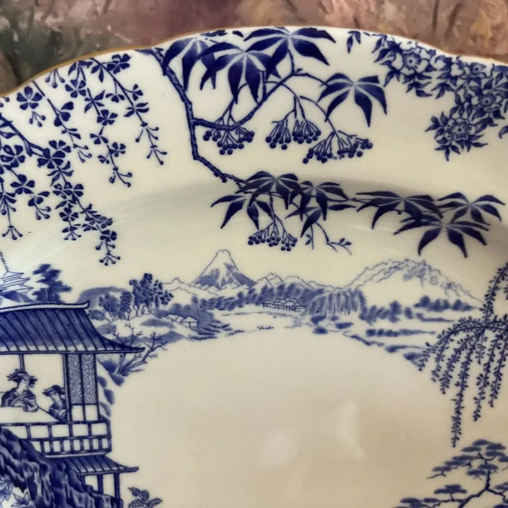 Royal Crown Derby royal crown